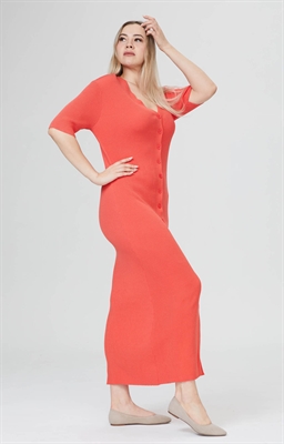 Платье длинное с коротким рукавом Модель: 51001 Пол: женский Цвет: коралловый Рисунок: без рисунка